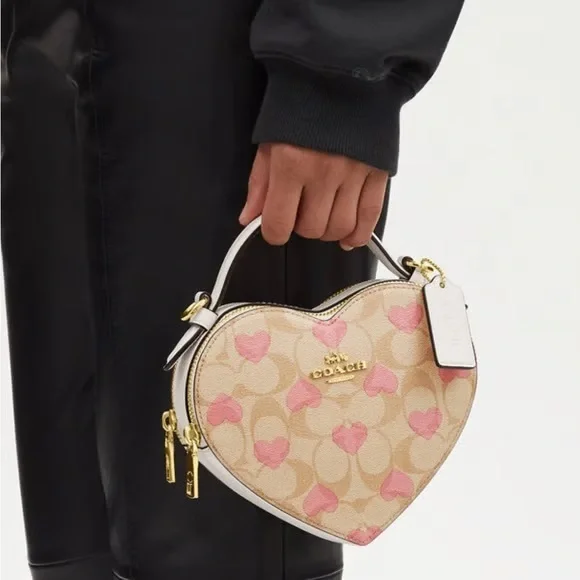 NWT! Coach Heart Crossbody Signature Canvas Heart Print CP021 - Picture 9 of 9